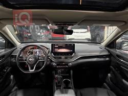 نيسان ألتيما